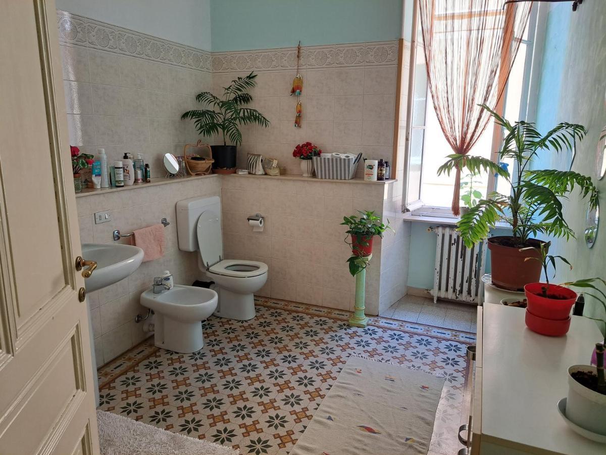 Camera Privata Vicino Al Teatro Ariston Appartement San Remo Buitenkant foto